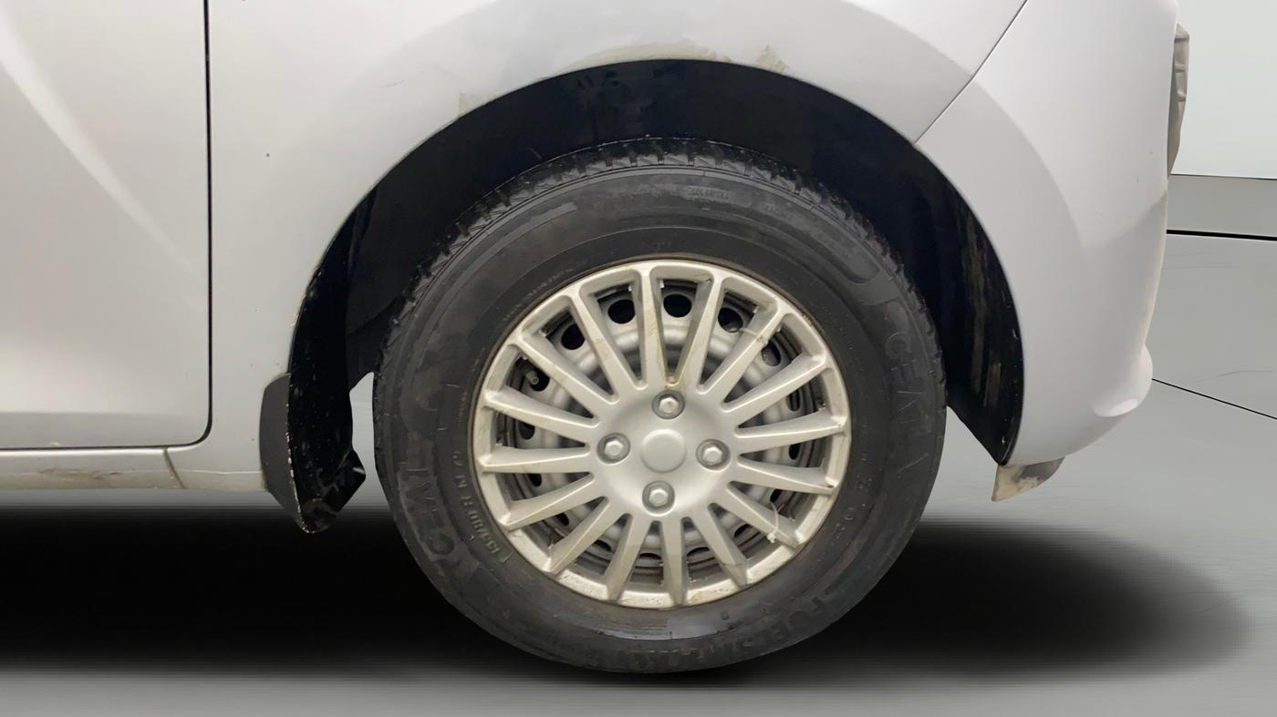 2019 Hyundai NEW SANTRO ERA EXECUTIVE, Petrol, Manual, 23,655 km, Right Front Wheel