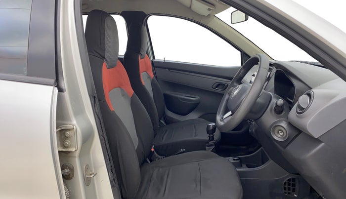 2016 Renault Kwid RXT 0.8, Petrol, Manual, 43,104 km, Right Side Front Door Cabin