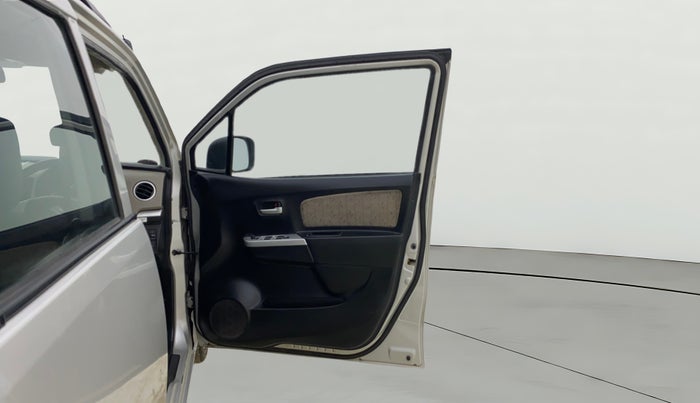 2015 Maruti Wagon R 1.0 VXI, CNG, Manual, 78,955 km, RHS Front Door