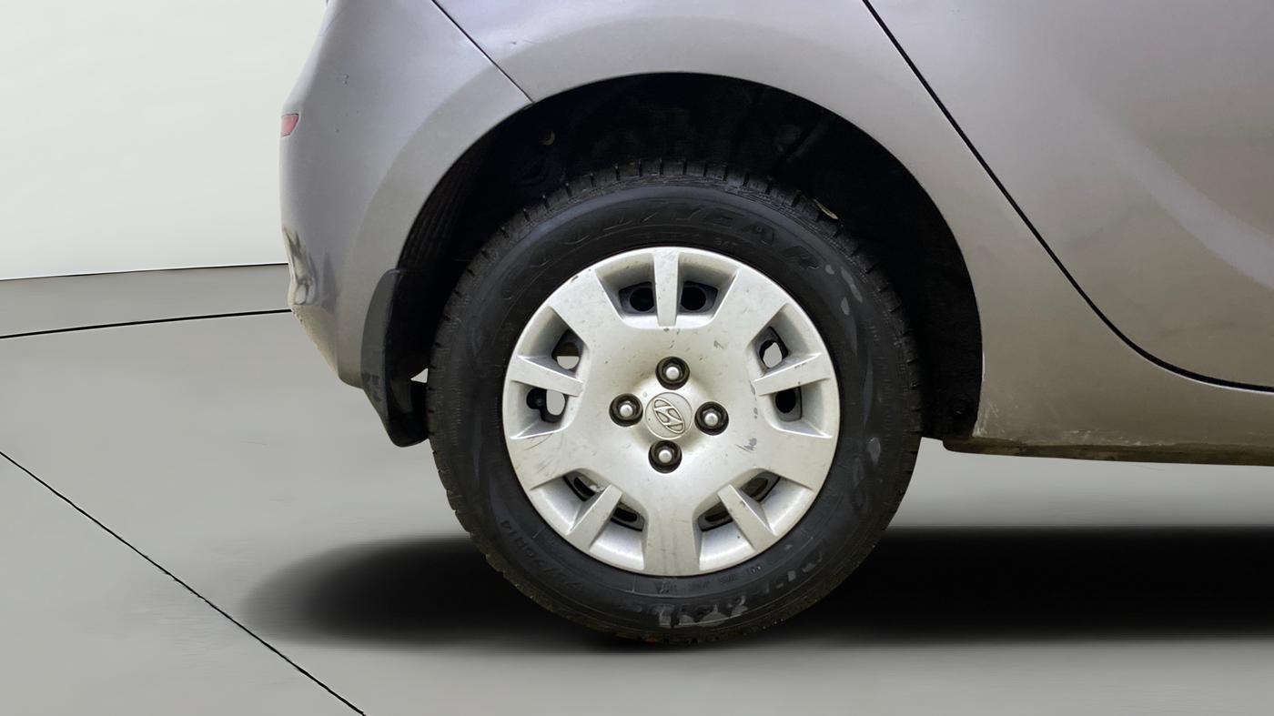 2013 Hyundai i20 MAGNA 1.2, Petrol, Manual, 56,877 km, Right Rear Wheel