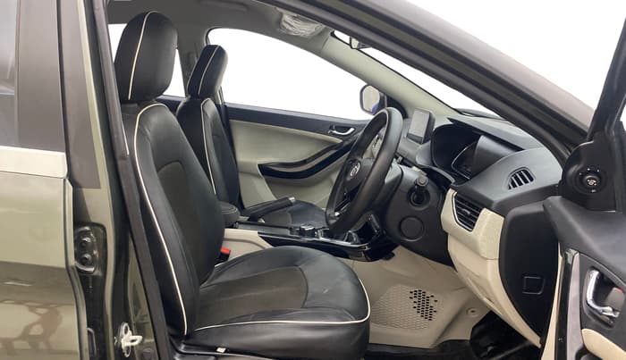 2021 Tata NEXON XZ PLUS PETROL, Petrol, Manual, 43,153 km, Right Side Front Door Cabin