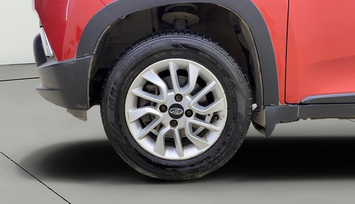 2016 Mahindra Kuv100 K8 6 STR, Petrol, Manual, 38,570 km, Left Front Wheel