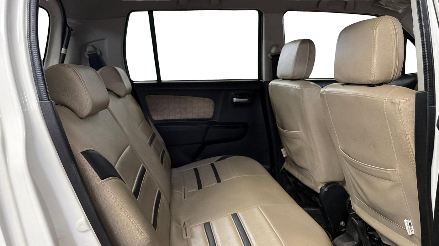 2017 Maruti Wagon R 1.0 VXI, Petrol, Manual, 20,374 km, Right Side Rear Door Cabin