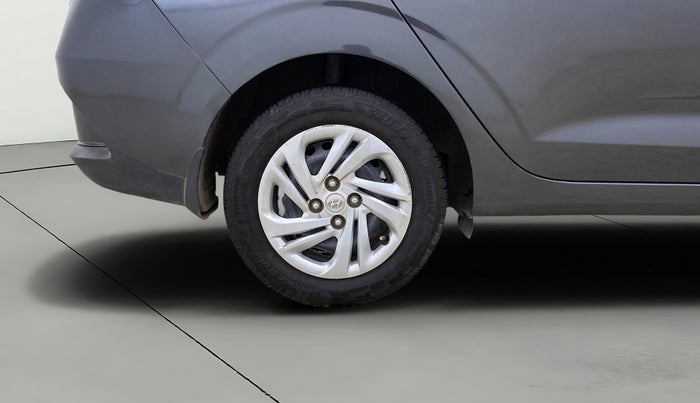 2021 Hyundai AURA S 1.2 CNG, CNG, Manual, 90,738 km, Right Rear Wheel