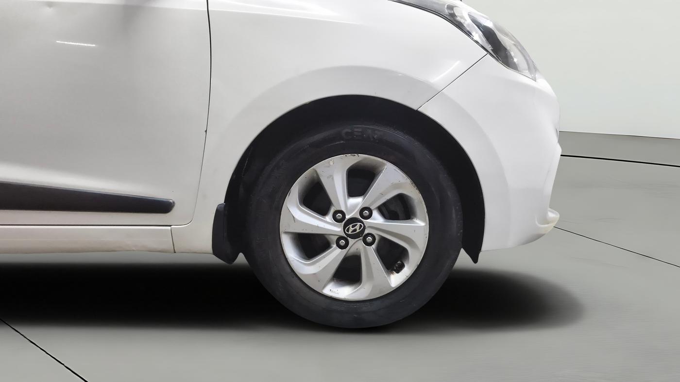 2017 Hyundai Xcent SX 1.2, CNG, Manual, 98,544 km, Right Front Wheel