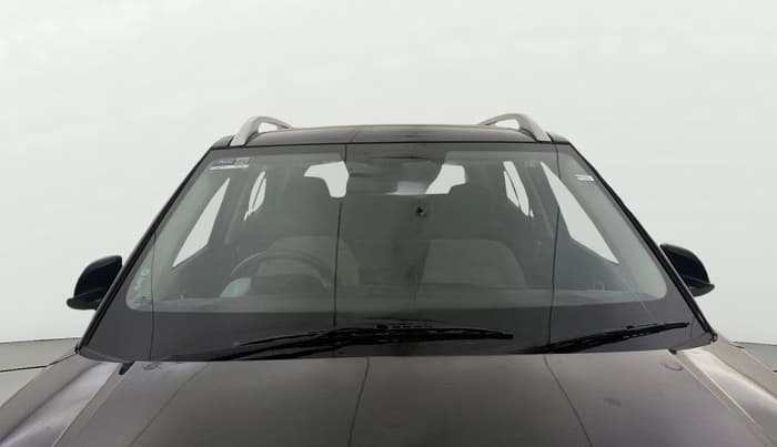 2022 Hyundai VENUE SX 1.2 PETROL, Petrol, Manual, 69,391 km, Front Windshield