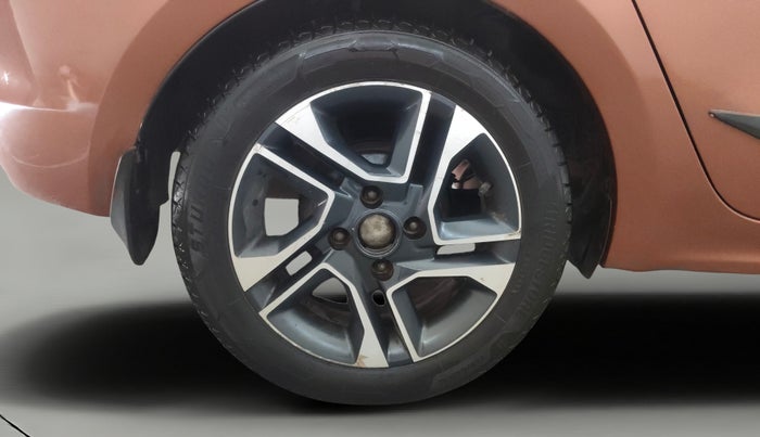 2017 Tata TIGOR XZ (O) PETROL, CNG, Manual, 1,13,119 km, Right Rear Wheel