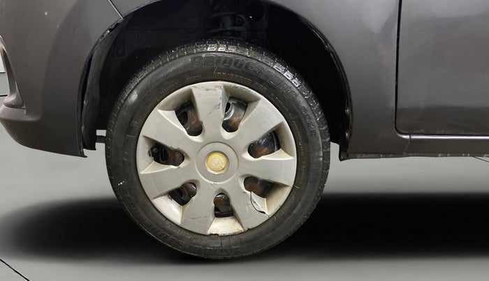 2016 Maruti Alto K10 VXI AMT, Petrol, Automatic, 28,815 km, Left Front Wheel