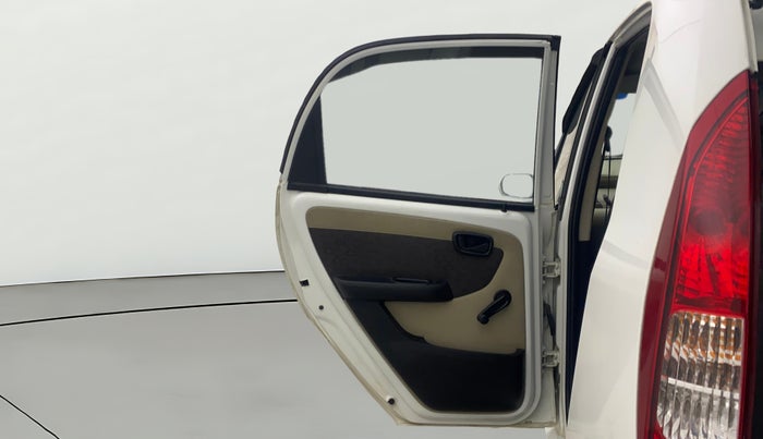 2016 Tata Nano TWIST XTA, Petrol, Automatic, 25,271 km, LHS Rear Door