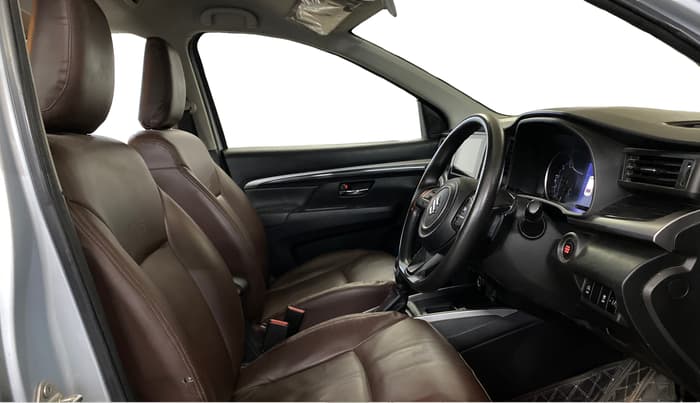 2022 Maruti XL6 ZETA AT, Petrol, Automatic, 58,051 km, Right Side Front Door Cabin