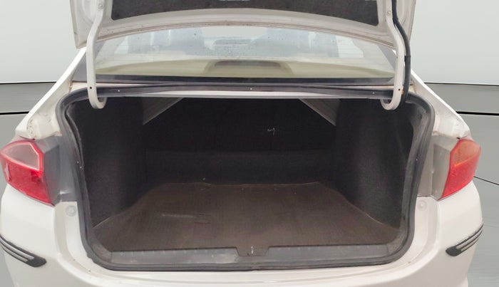 2017 Honda City 1.5L I-VTEC SV, Petrol, Manual, 86,185 km, Boot Open Zoomed View