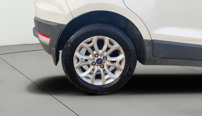 2016 Ford Ecosport TITANIUM 1.5L DIESEL, Diesel, Manual, 1,13,501 km, Right Rear Wheel