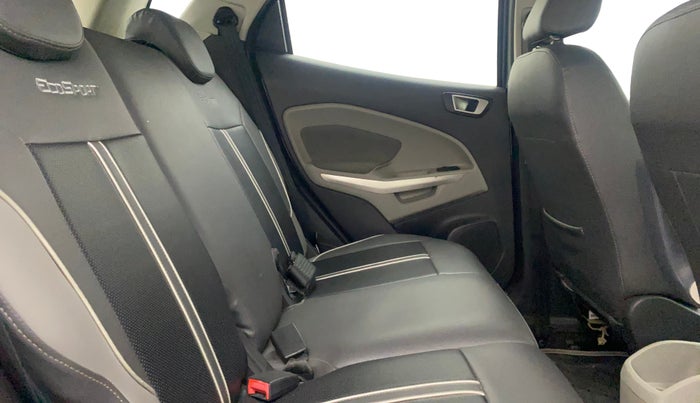 2015 Ford Ecosport TITANIUM 1.5L PETROL AT, Petrol, Automatic, 67,592 km, Right Side Rear Door Cabin