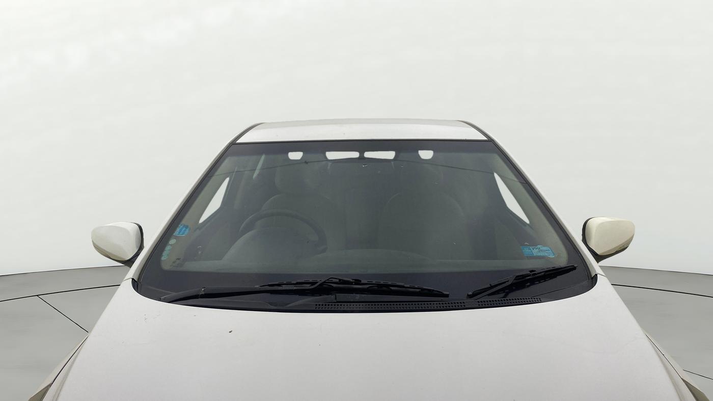 2014 Hyundai Verna FLUIDIC 1.6 VTVT SX AT, Petrol, Automatic, 53,822 km, Front Windshield