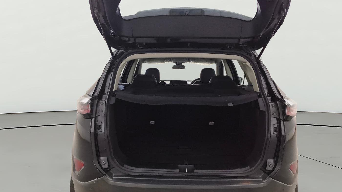 2020 Tata Harrier XZA 2.0L DARK EDITION, Diesel, Automatic, 1,17,325 km, Boot Open Zoomed View