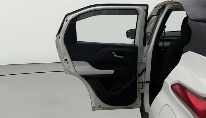 2023 Tata PUNCH CREATIVE  MT, Petrol, Manual, 18,437 km, LHS Rear Door
