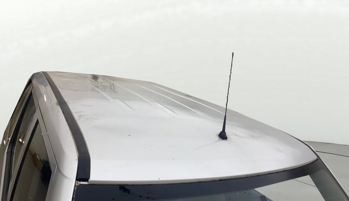 2016 Mahindra TUV300 T4 PLUS, Diesel, Manual, 1,08,591 km, Roof