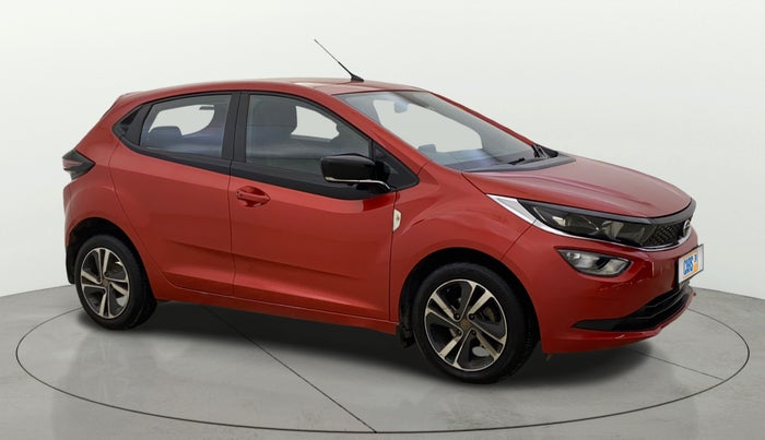 2020 Tata ALTROZ XZ DIESEL, Diesel, Manual, 1,10,054 km, Right Front Diagonal