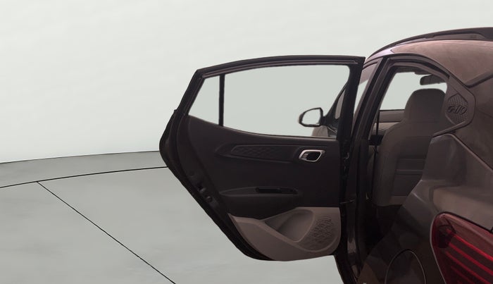 2023 Hyundai GRAND I10 NIOS SPORTZ 1.2 KAPPA VTVT CNG, CNG, Manual, 42,137 km, LHS Rear Door