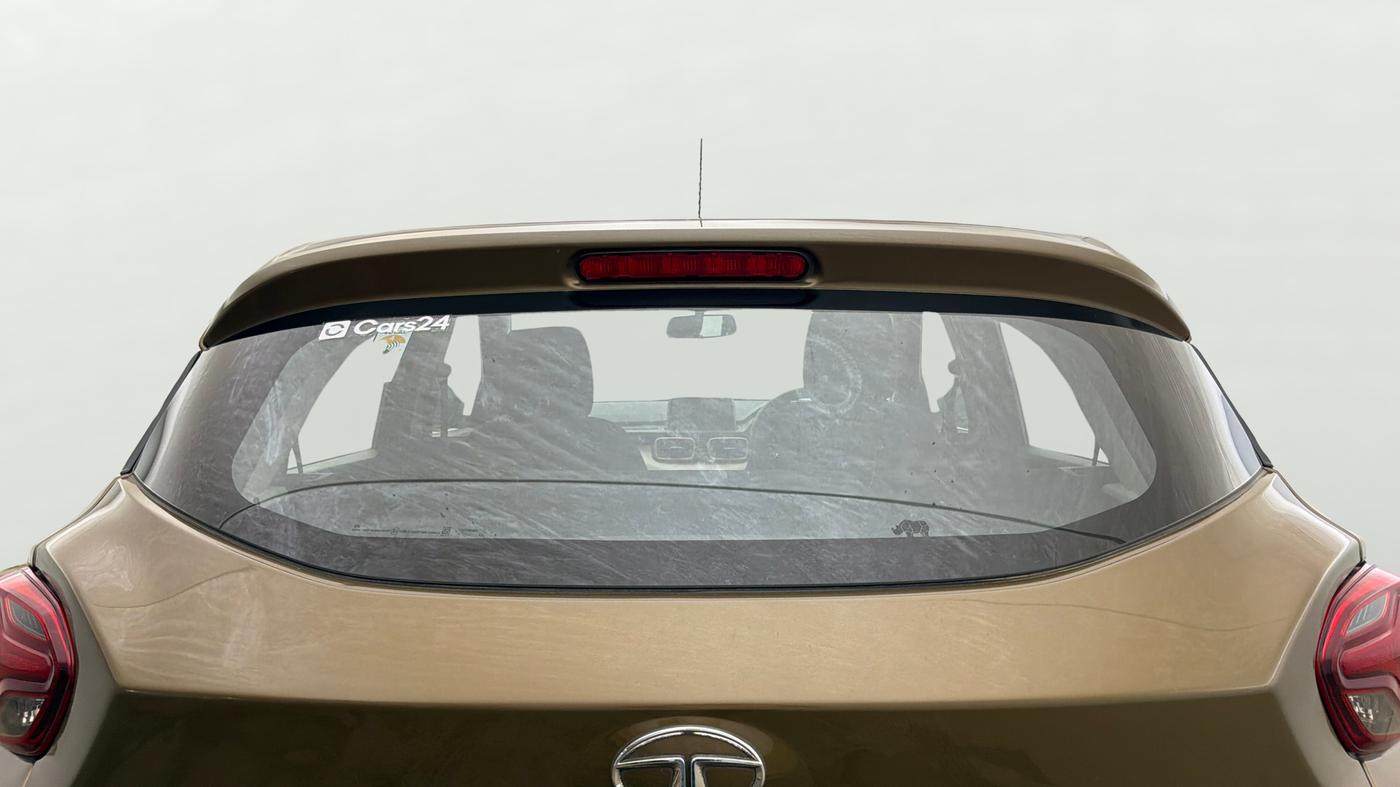 2022 Tata PUNCH ACCOMPLISHED MT, Petrol, Manual, 34,689 km, Rear Windshield