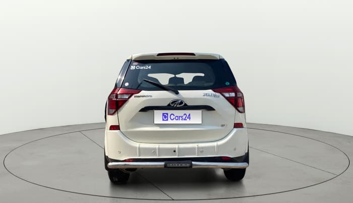 2018 Mahindra XUV500 W7, Diesel, Manual, 1,03,059 km, Back/Rear