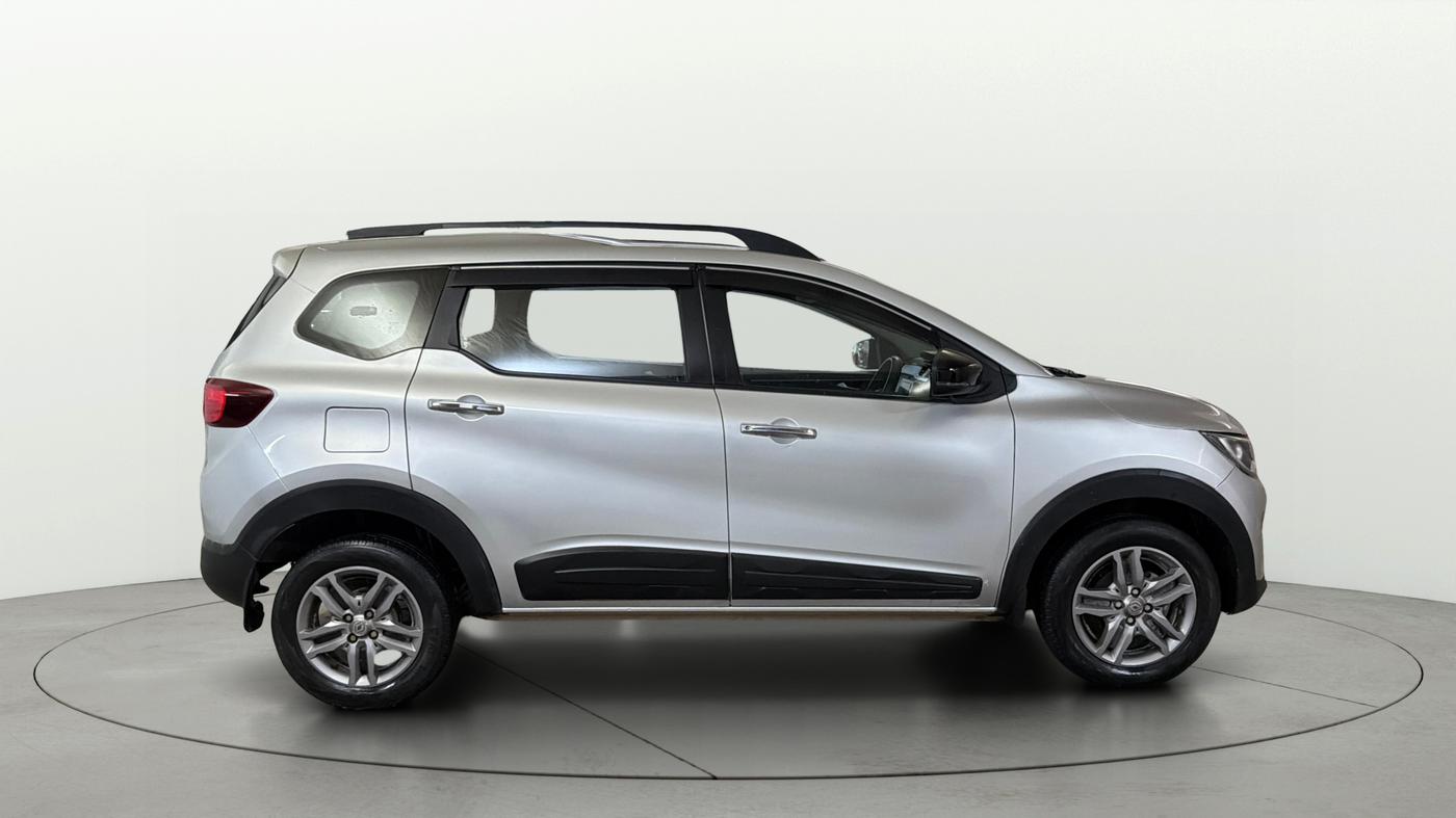 2023 Renault TRIBER RXZ AMT, Petrol, Automatic, 51,776 km, Right Side View