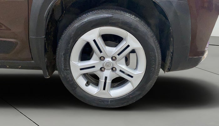 2021 Renault Kiger RXT MT, Petrol, Manual, 39,899 km, Right Front Wheel