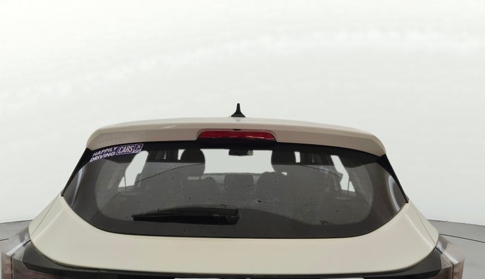 2020 Tata Harrier XZA PLUS 2.0L, Diesel, Automatic, 64,403 km, Rear Windshield