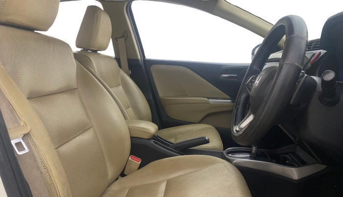 2015 Honda City 1.5L I-VTEC VX CVT, CNG, Automatic, 81,224 km, Right Side Front Door Cabin