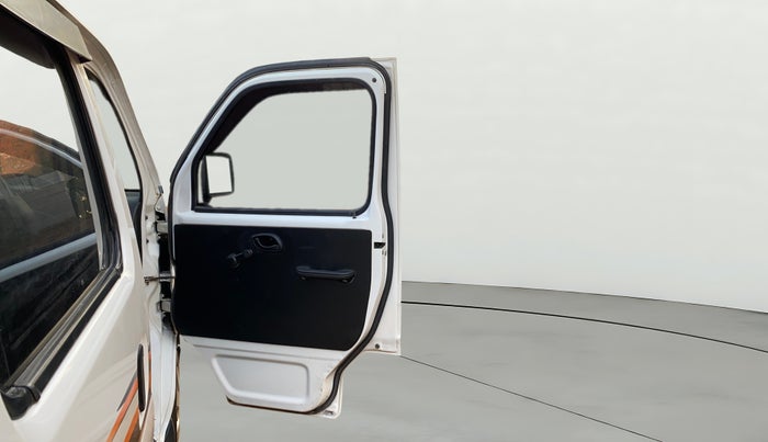 2017 Maruti Eeco 5 STR WITH A/C+HTR, Petrol, Manual, 51,785 km, RHS Front Door