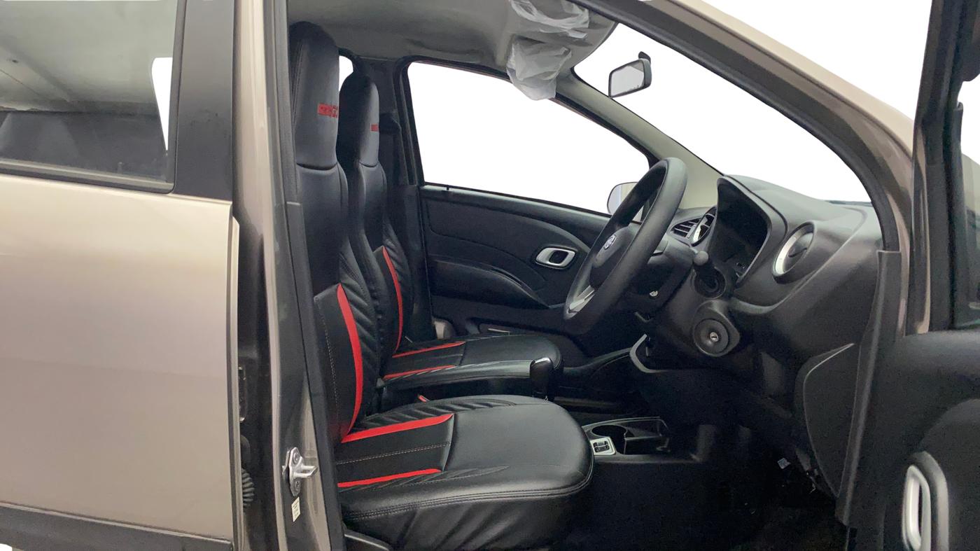2019 Datsun Redi Go S 1.0 AMT, Petrol, Automatic, 13,381 km, Right Side Front Door Cabin
