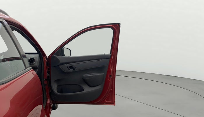 2016 Renault Kwid RXT 1.0, Petrol, Manual, 35,296 km, RHS Front Door