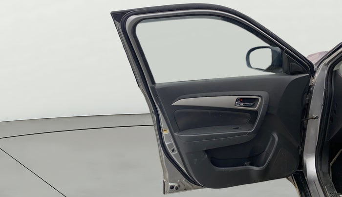 2017 Maruti Vitara Brezza ZDI PLUS, Diesel, Manual, 40,680 km, LHS Front Door