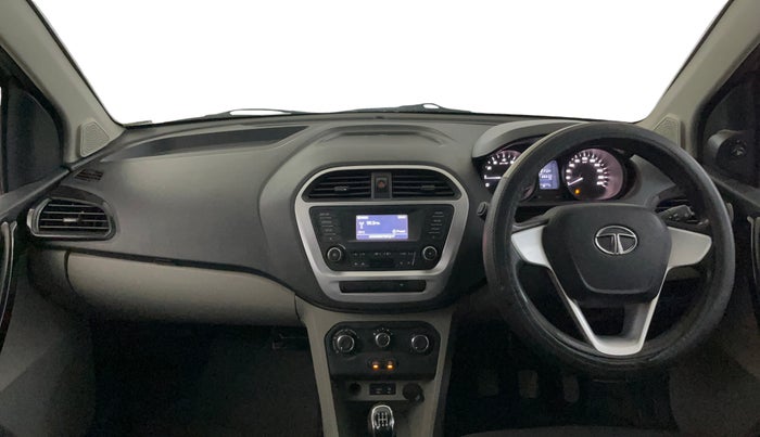 2017 Tata Tiago XT PETROL, Petrol, Manual, 66,624 km, Dashboard