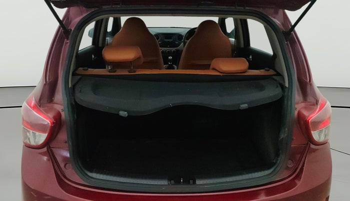 2016 Hyundai Grand i10 ASTA 1.2 KAPPA VTVT, Petrol, Manual, 30,330 km, Boot Open Zoomed View