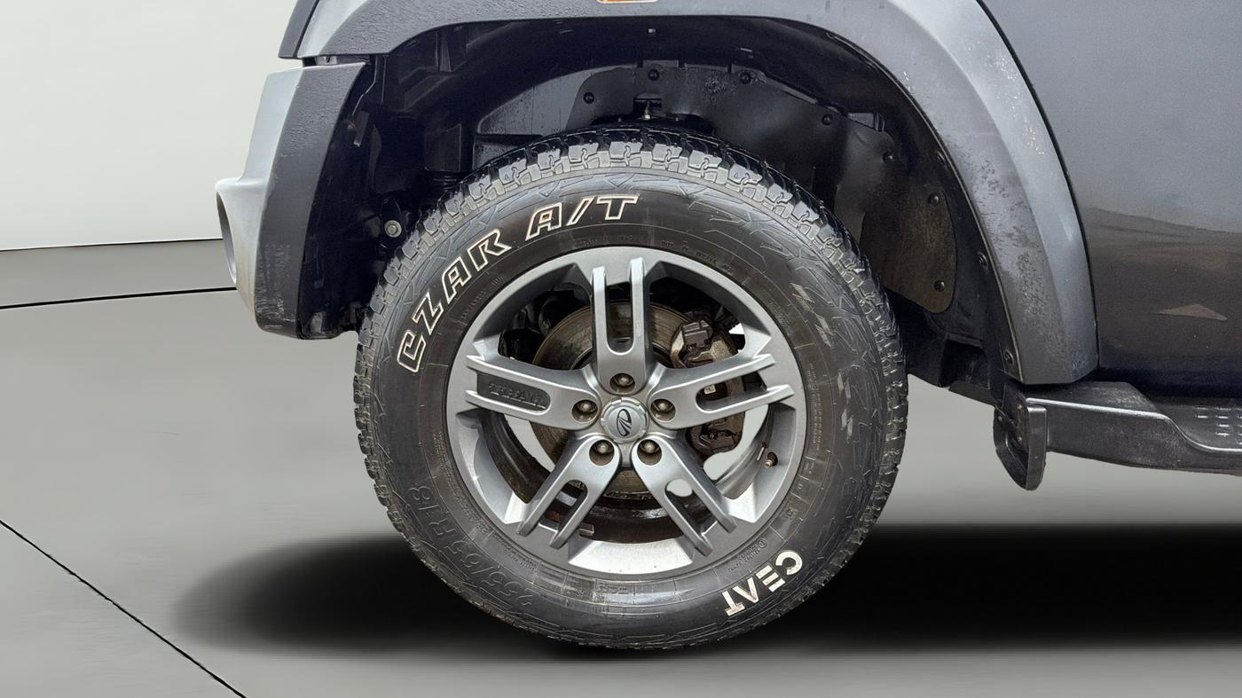 2021 Mahindra Thar LX PETROL HT 4WD AT, Petrol, Automatic, 36,568 km, Left Front Wheel