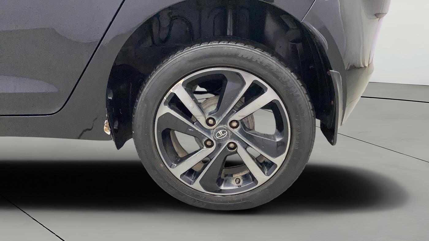 2021 Tata ALTROZ XZ PLUS I-TURBO PETROL DARK EDITION, Petrol, Manual, 74,268 km, Left Rear Wheel