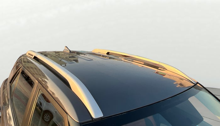 2022 Hyundai VENUE S(O) 1.2, Petrol, Manual, 1,31,745 km, Roof