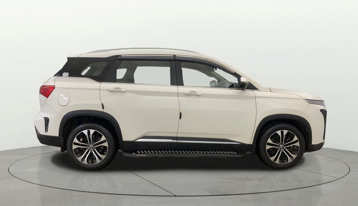 2023 MG HECTOR SHARP PRO 1.5 PETROL TURBO CVT PETROL, Petrol, Automatic, 45,336 km, Right Side View