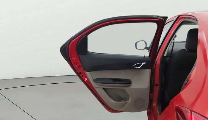 2018 Tata Tiago XZ PETROL, Petrol, Manual, 44,523 km, LHS Rear Door
