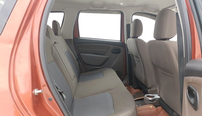 2019 Renault Duster RXS PETROL, Petrol, Manual, 56,297 km, Right Side Rear Door Cabin