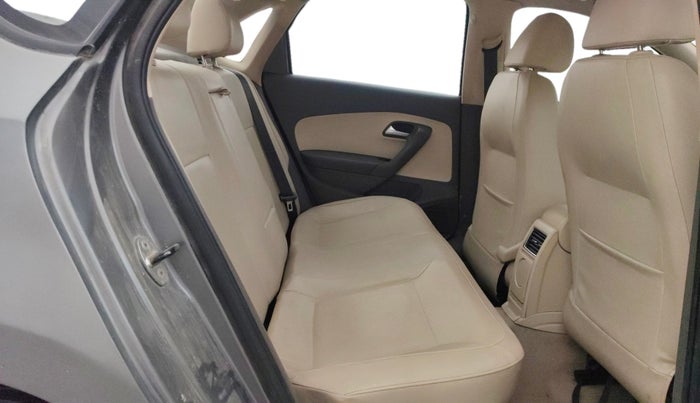 2014 Volkswagen Vento HIGHLINE PETROL AT, Petrol, Automatic, 98,542 km, Right Side Rear Door Cabin