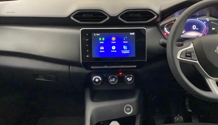 2025 Nissan MAGNITE N-Connecta B4D 1.0 Petrol MT, Petrol, Manual, 2,122 km, Air Conditioner