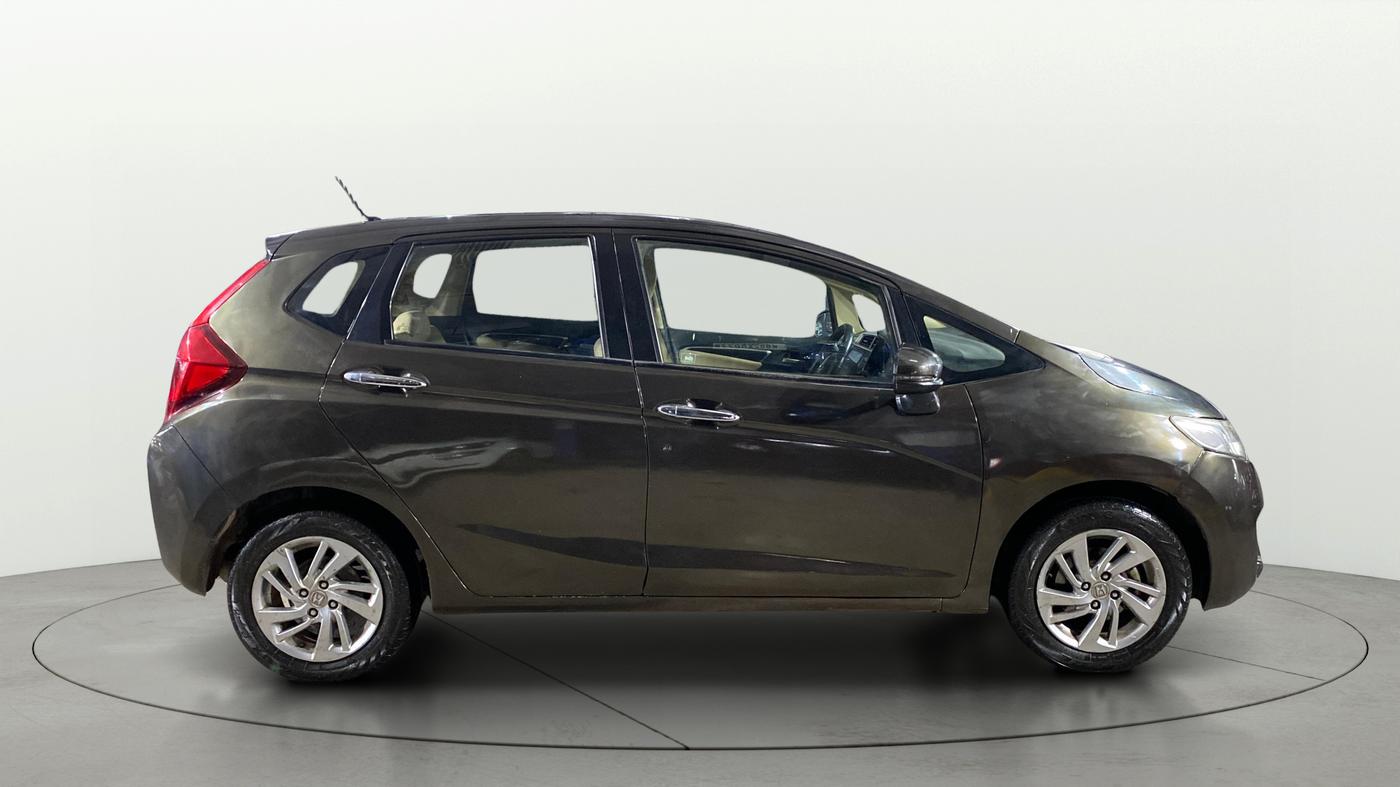 2019 Honda Jazz 1.2L I-VTEC VX, Petrol, Manual, 1,14,186 km, Right Side View