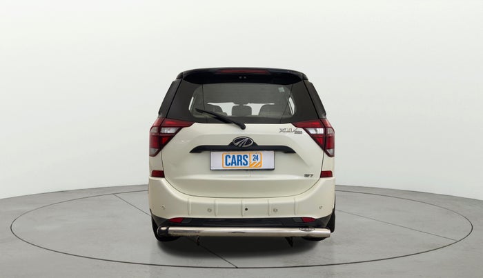 2019 Mahindra XUV500 W7, Diesel, Manual, 83,915 km, Back/Rear