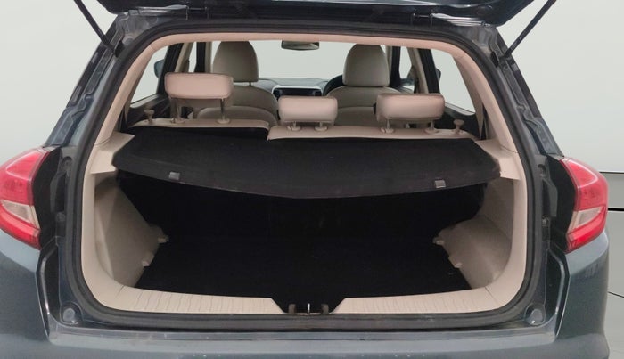 2021 Mahindra XUV300 W8 (O) 1.5 DIESEL, Diesel, Manual, 1,12,292 km, Boot Open Zoomed View