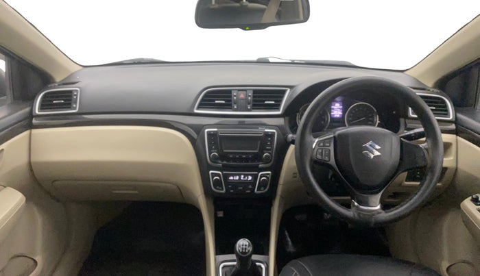 2015 Maruti Ciaz ZXI, Petrol, Manual, 49,901 km, Dashboard