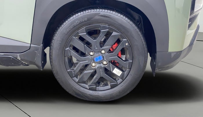 2024 Hyundai EXTER SX (O) Connect 1.2 MT Knight Edition Dual Tone, Petrol, Manual, 14,737 km, Right Front Wheel