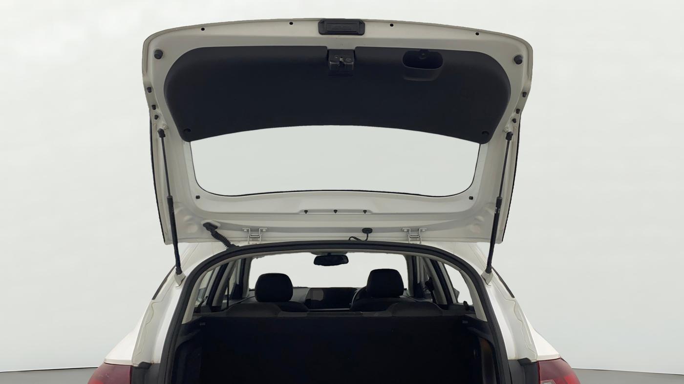 2021 Hyundai NEW I20 ASTA 1.2 AT, Petrol, Automatic, 1,02,328 km, Boot Door Open
