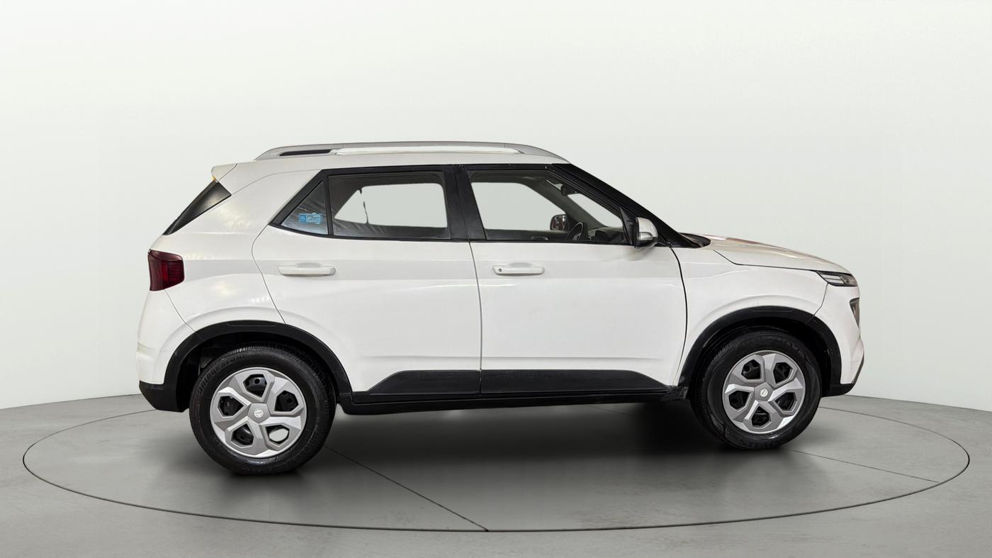 2021 Hyundai VENUE SX 1.0 TURBO, Petrol, Manual, 50,263 km, Right Side View